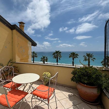 Guest House Bike&Relax Finale Ligure Extérieur photo