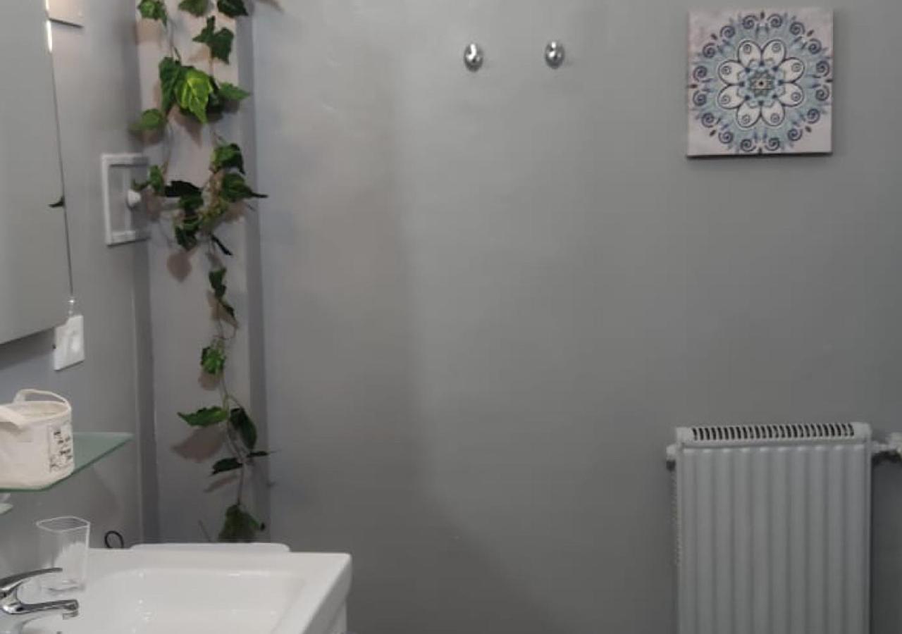 Guest House Bike&Relax Finale Ligure Extérieur photo