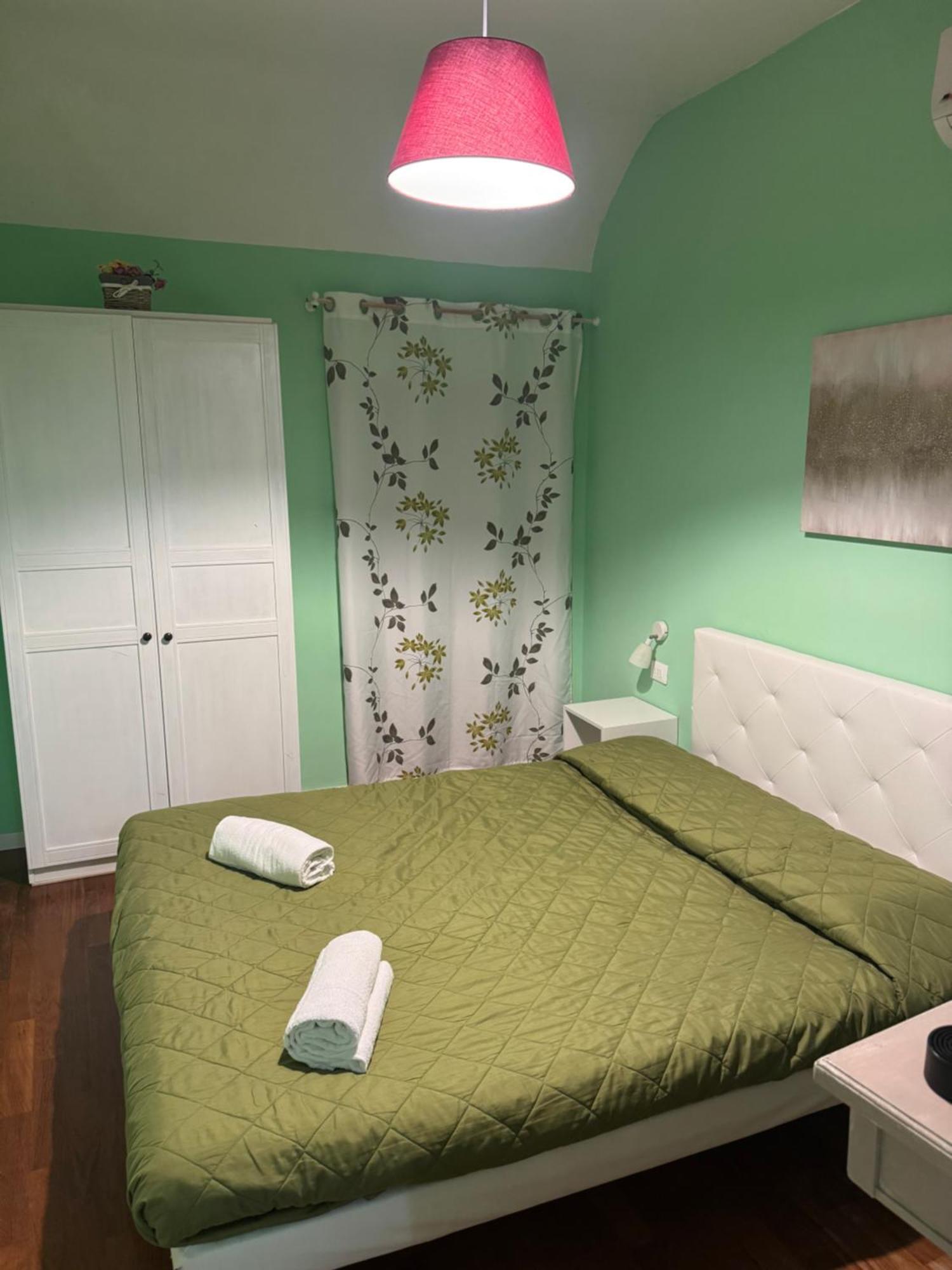Guest House Bike&Relax Finale Ligure Extérieur photo