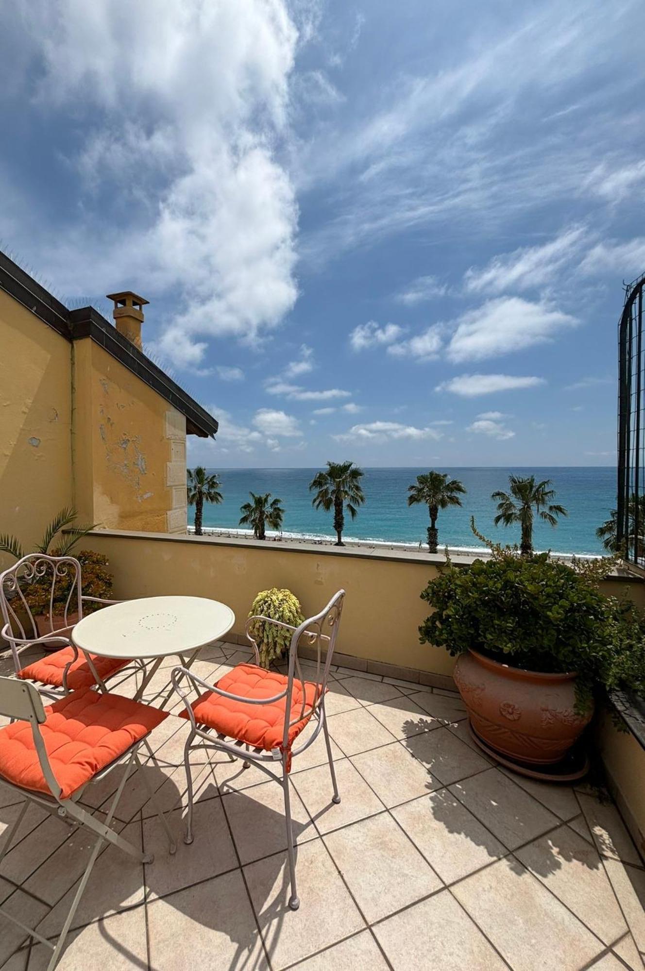 Guest House Bike&Relax Finale Ligure Extérieur photo